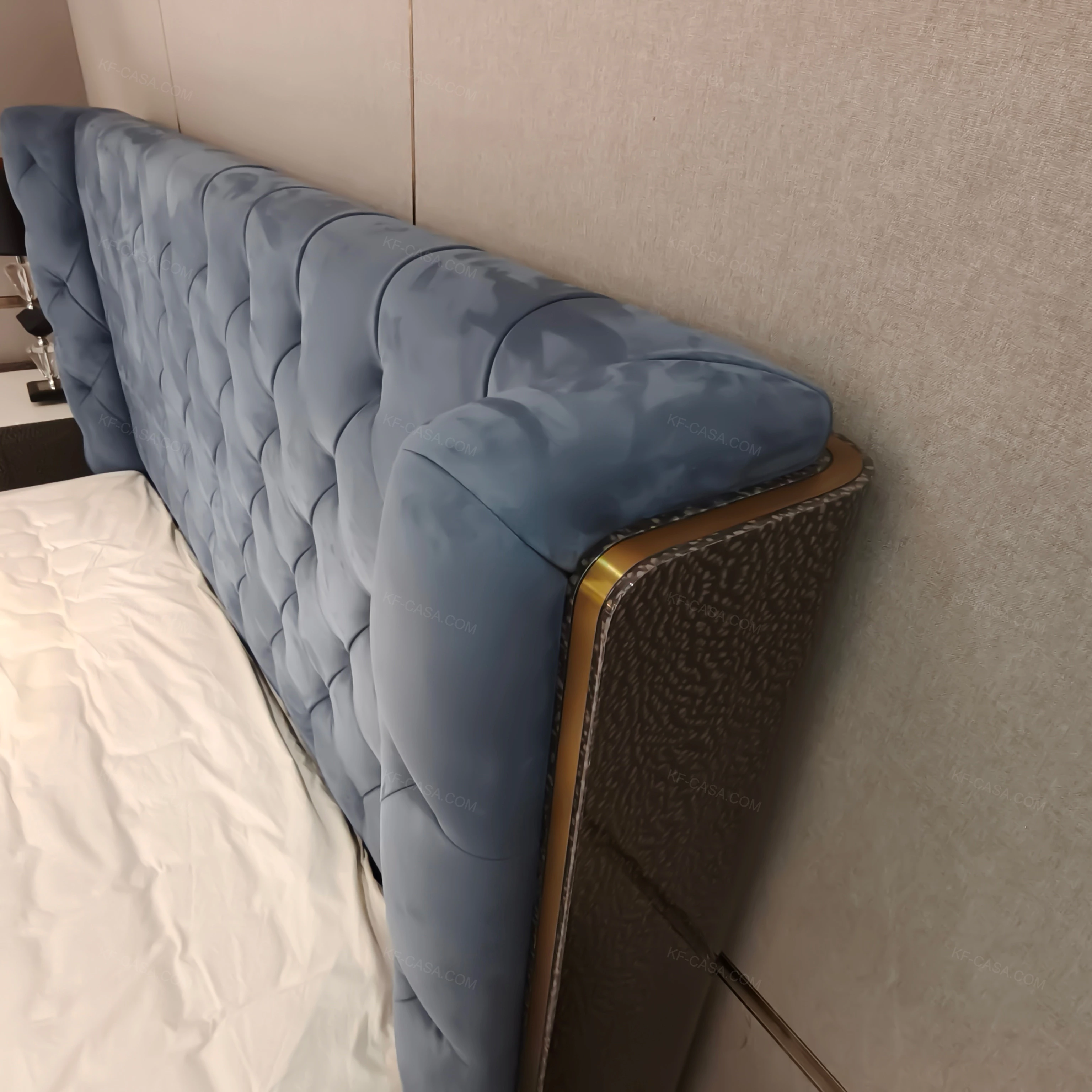 Luxury Bed Room Furniture Modern for King Bedroom Home Frame Upholstered Single Side Design Back Beds Luxury Bed